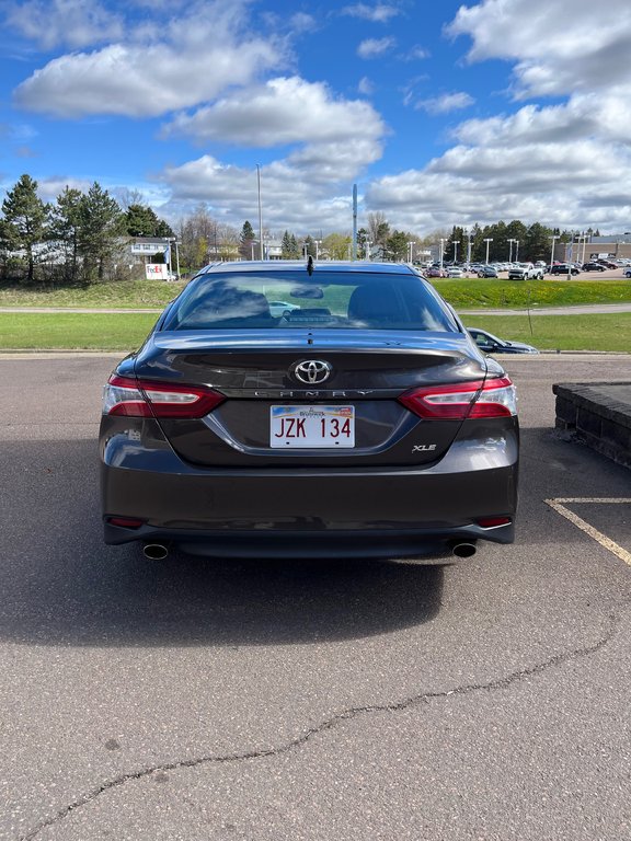 2018 Toyota Camry XLE in Moncton, New Brunswick - 8 - w1024h768px