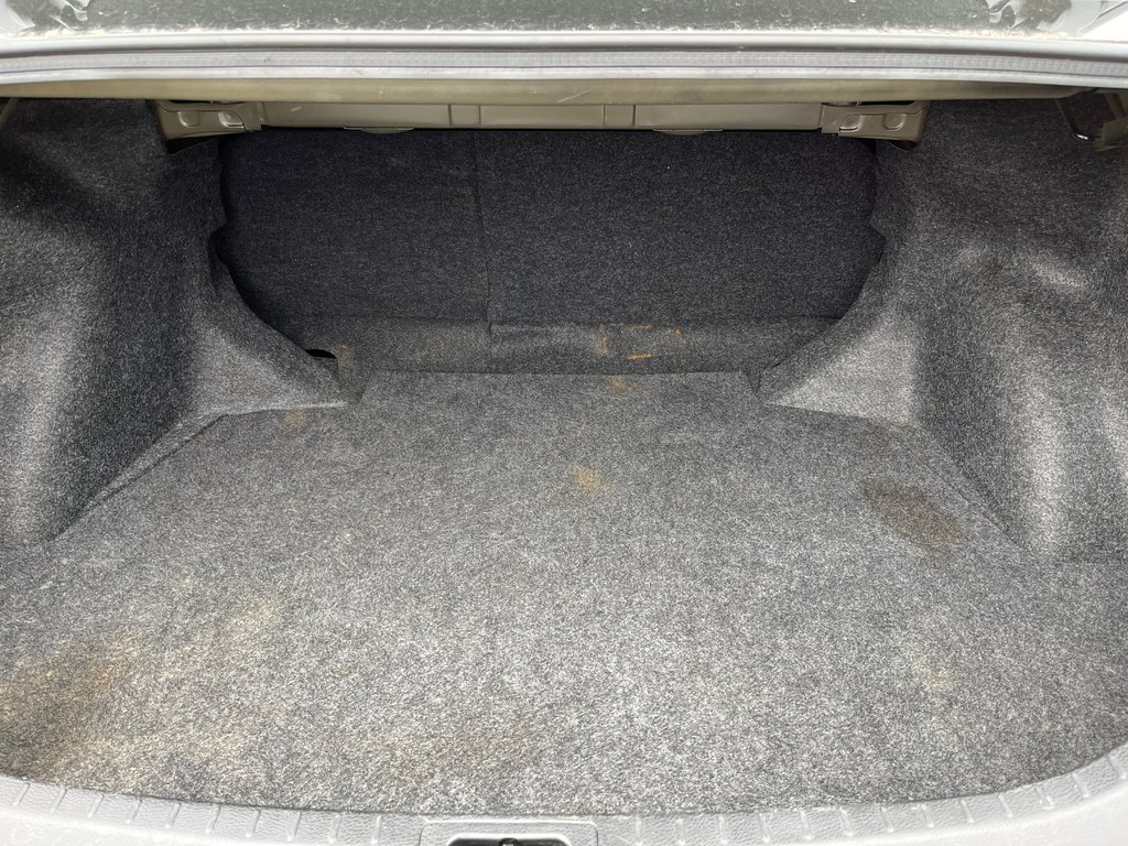 Corolla SE 6M 2018 à Campbellton, Nouveau-Brunswick - 8 - w1024h768px