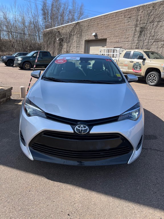 2019 Toyota Corolla CE in Moncton, New Brunswick - 4 - w1024h768px