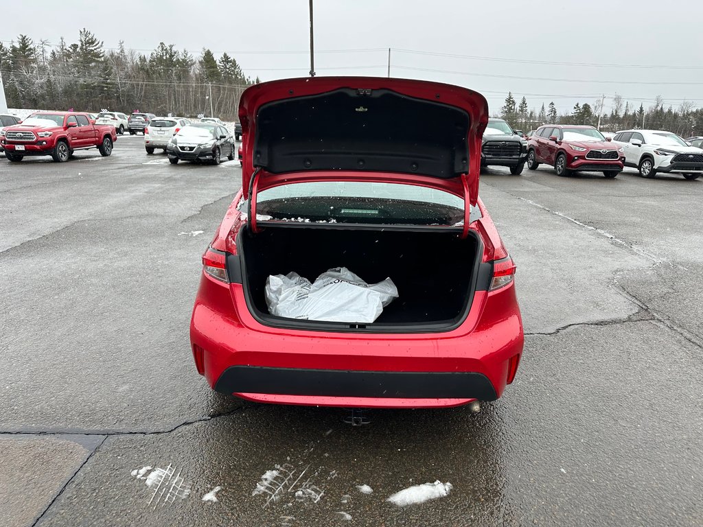 Toyota Corolla  2020 à Fredericton, Nouveau-Brunswick - 8 - w1024h768px
