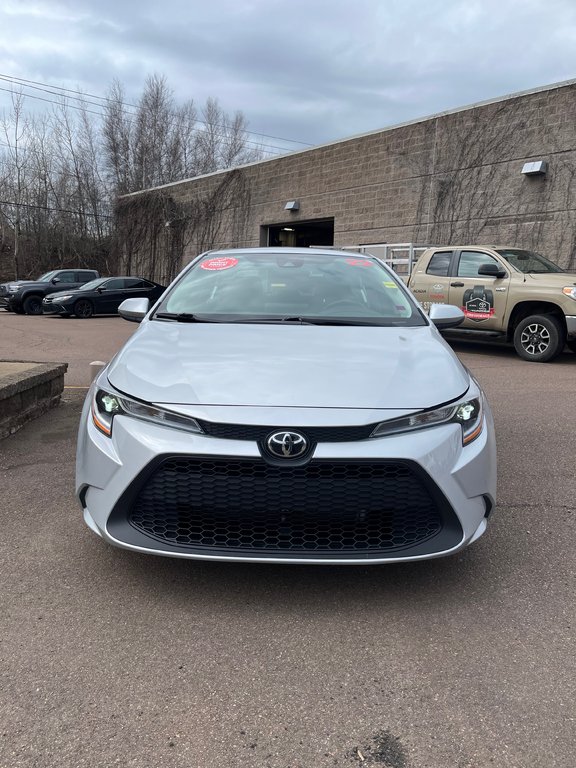 2022 Toyota Corolla LE in Moncton, New Brunswick - 4 - w1024h768px