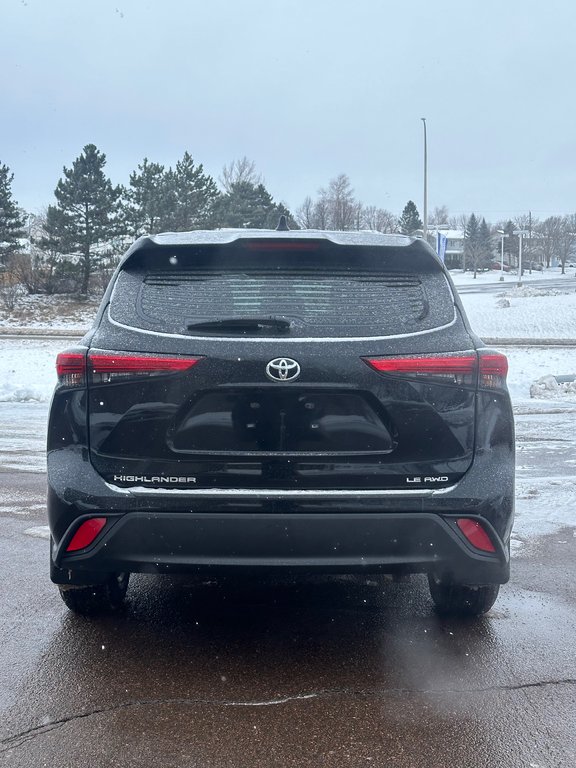 2022 Toyota Highlander LE in Moncton, New Brunswick - 4 - w1024h768px