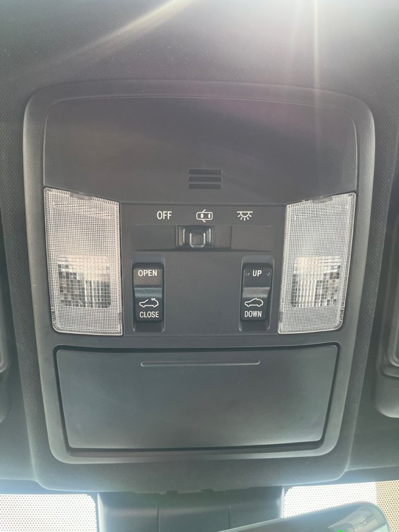Toyota RAV4 SE 2017 à Moncton, Nouveau-Brunswick - 33 - w1024h768px