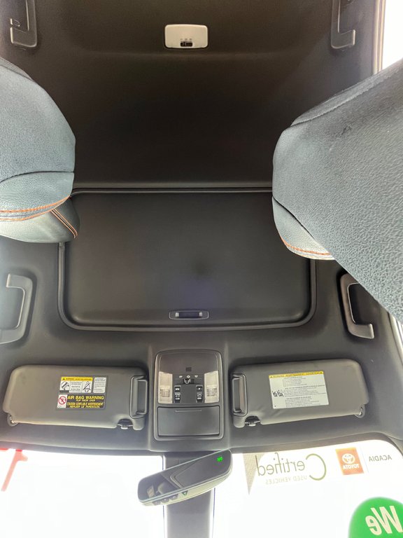 Toyota RAV4 SE 2017 à Moncton, Nouveau-Brunswick - 31 - w1024h768px