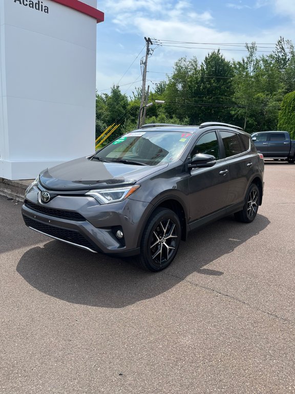 Toyota RAV4 SE 2017 à Moncton, Nouveau-Brunswick - 2 - w1024h768px