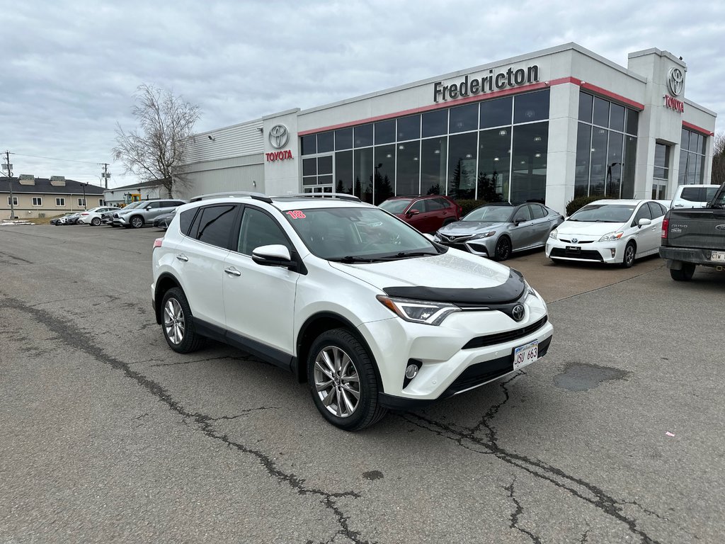 Toyota RAV4 Limited 2018 à Fredericton, Nouveau-Brunswick - 1 - w1024h768px