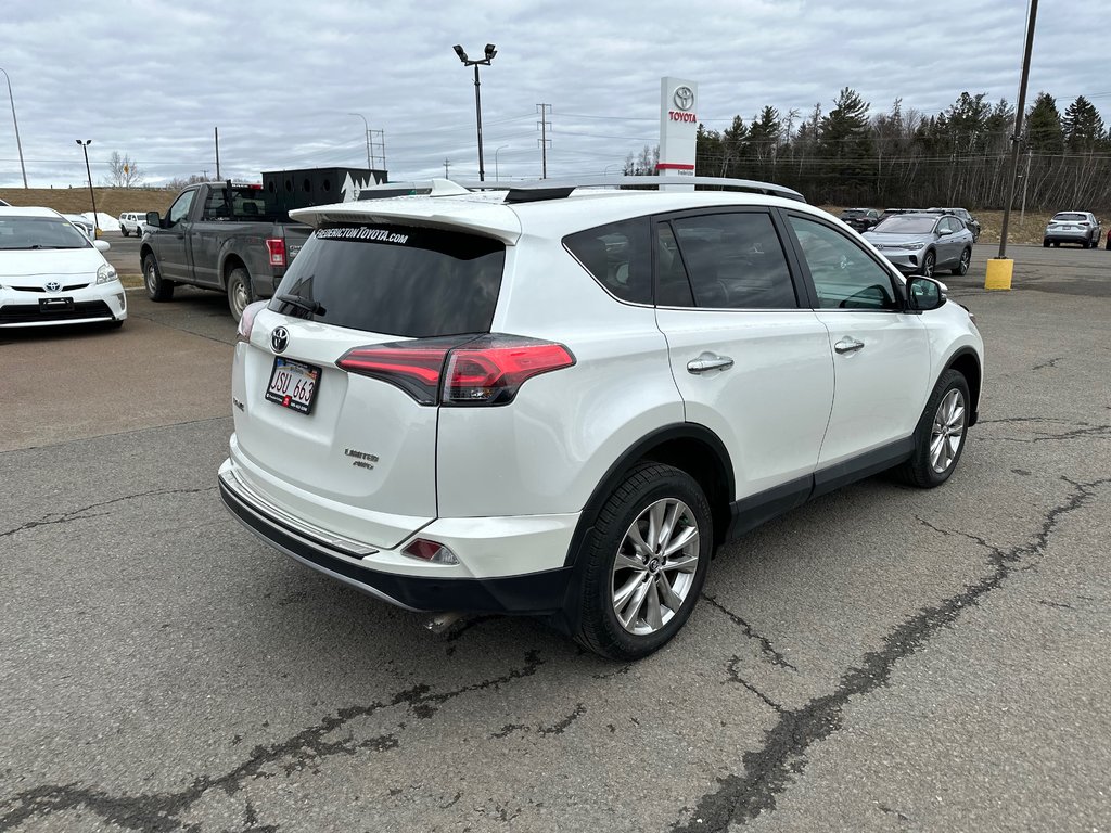 Toyota RAV4 Limited 2018 à Fredericton, Nouveau-Brunswick - 21 - w1024h768px