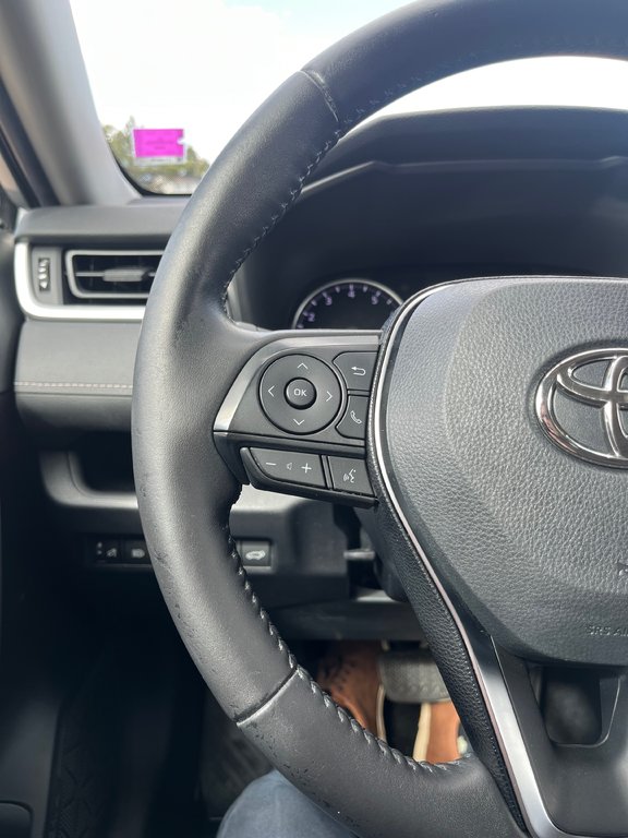2019 Toyota RAV4 XLE in Moncton, New Brunswick - 15 - w1024h768px