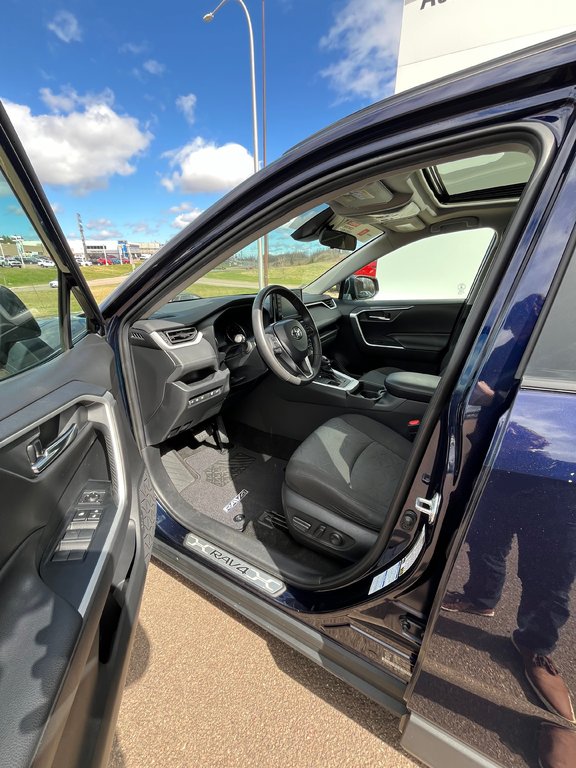 2020 Toyota RAV4 XLE in Moncton, New Brunswick - 33 - w1024h768px