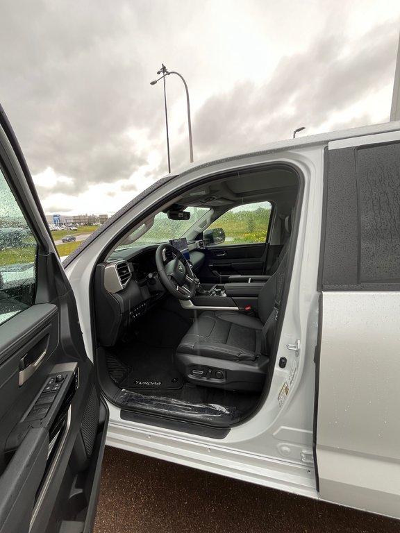 Toyota TUNDRA HYBRID CREWMAX LIMITED 2024 à Moncton, Nouveau-Brunswick - 36 - w1024h768px