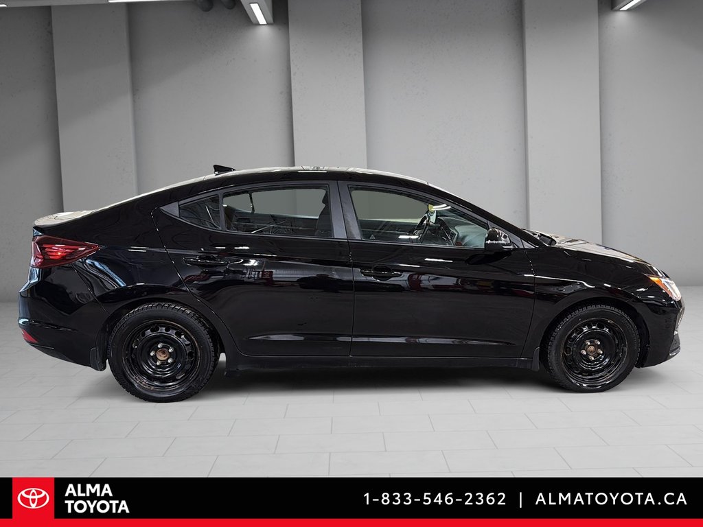 Hyundai Elantra Preferred 2019-3