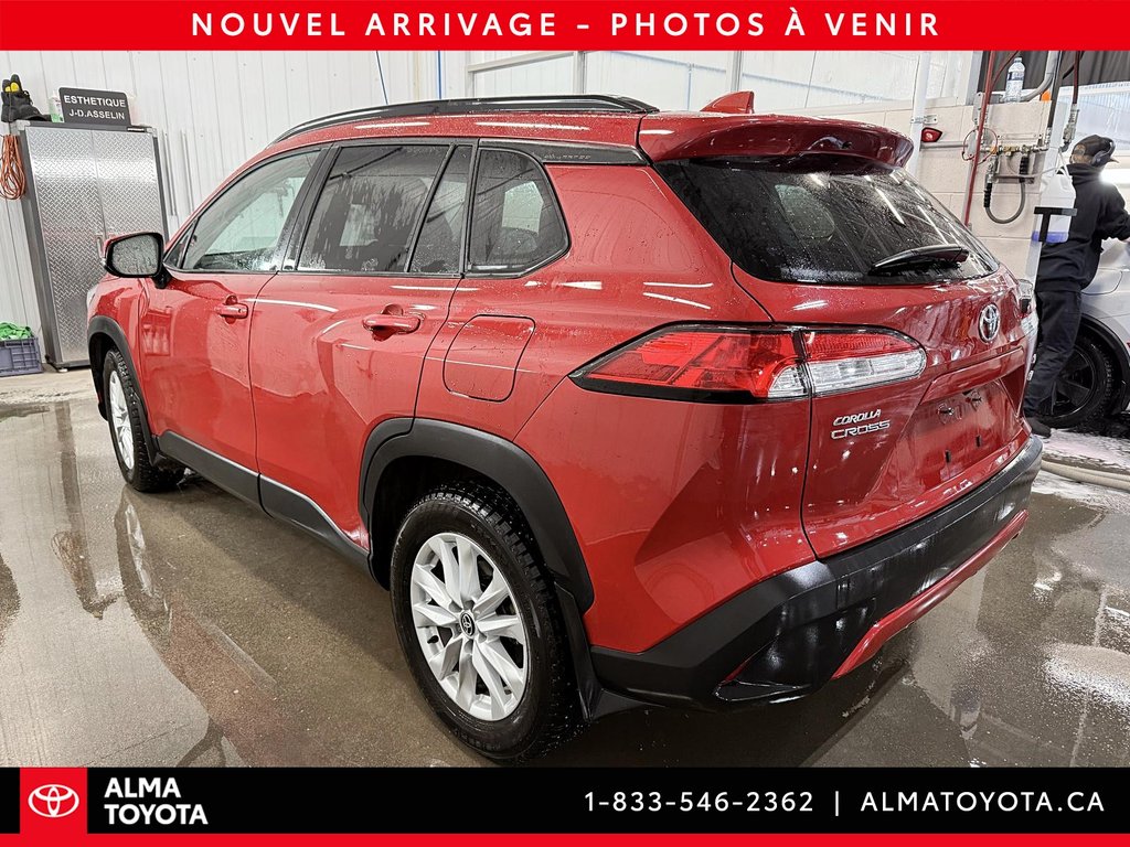 2023 Toyota Corolla Cross LE AMÉLIORÉ-3