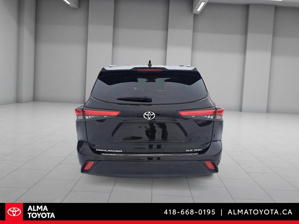 Toyota Highlander XLE AWD 2021-5