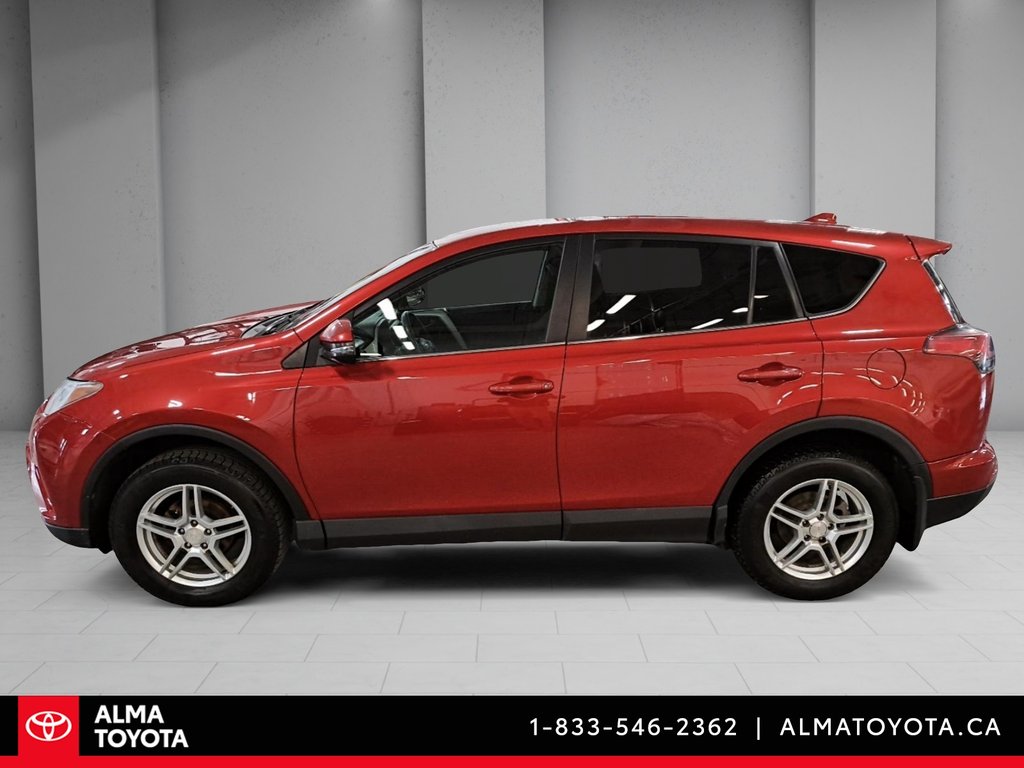 Toyota RAV4 LE AWD 2016-7