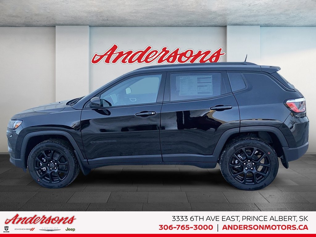 2026 Jeep Compass NORTH in Prince Albert, Saskatchewan - 5 - w1024h768px