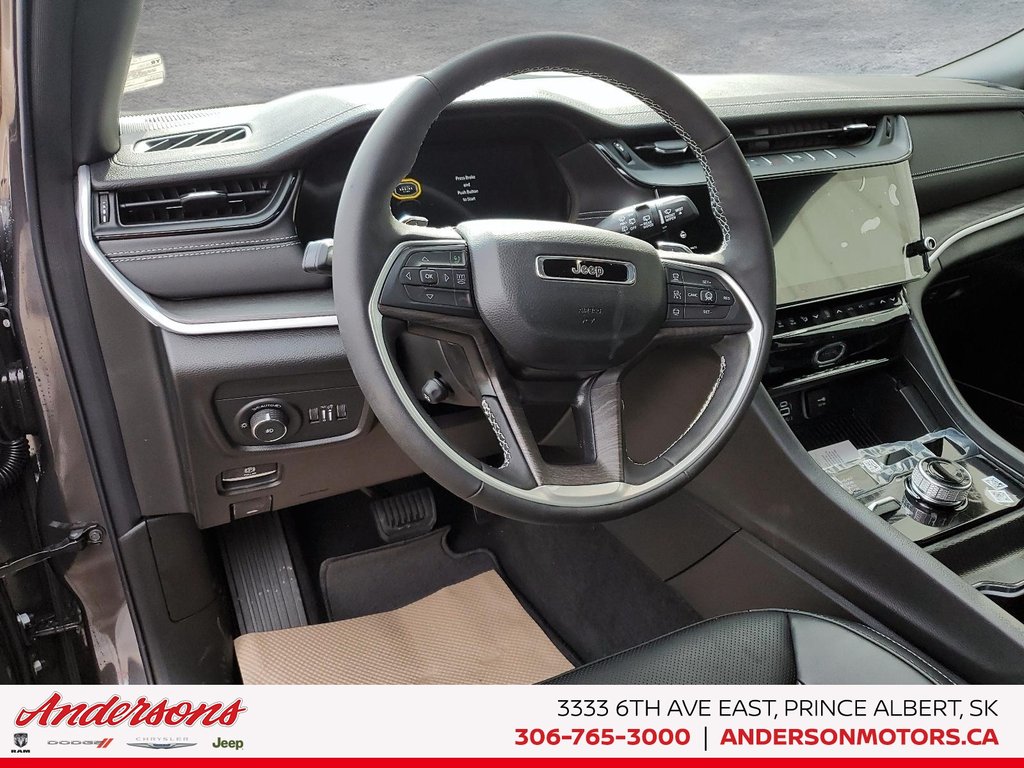 2026 Jeep Grand Cherokee L LIMITED in Prince Albert, Saskatchewan - 11 - w1024h768px