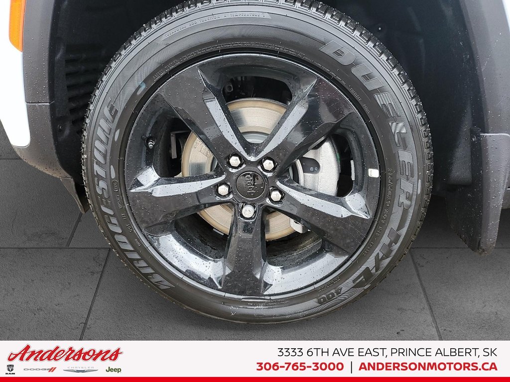 2026 Jeep Grand Cherokee L ALTITUDE in Prince Albert, Saskatchewan - 7 - w1024h768px