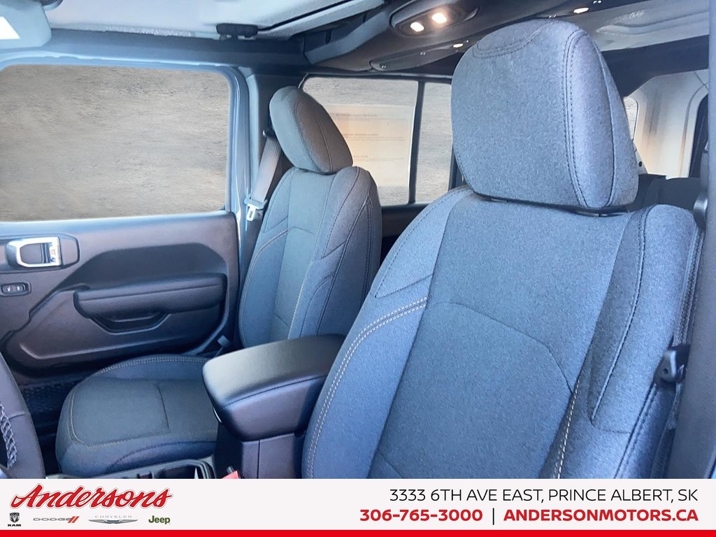 2026 Jeep Wrangler 4-Door WILLYS in Prince Albert, Saskatchewan - 9 - w1024h768px