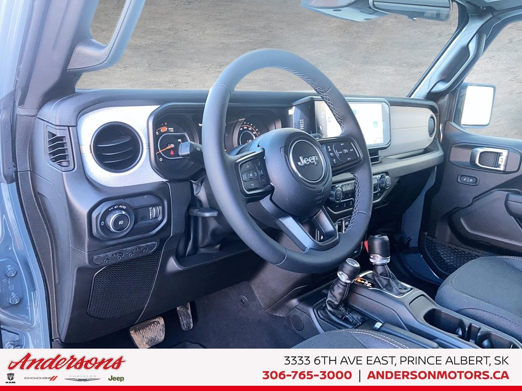 2026 Jeep Wrangler 4-Door WILLYS in Prince Albert, Saskatchewan - 14 - w1024h768px