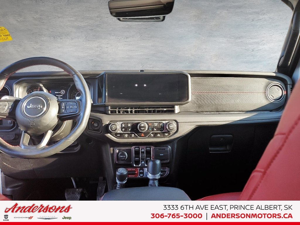 2024 Jeep Wrangler Rubicon 392 in Prince Albert, Saskatchewan - 8 - w1024h768px