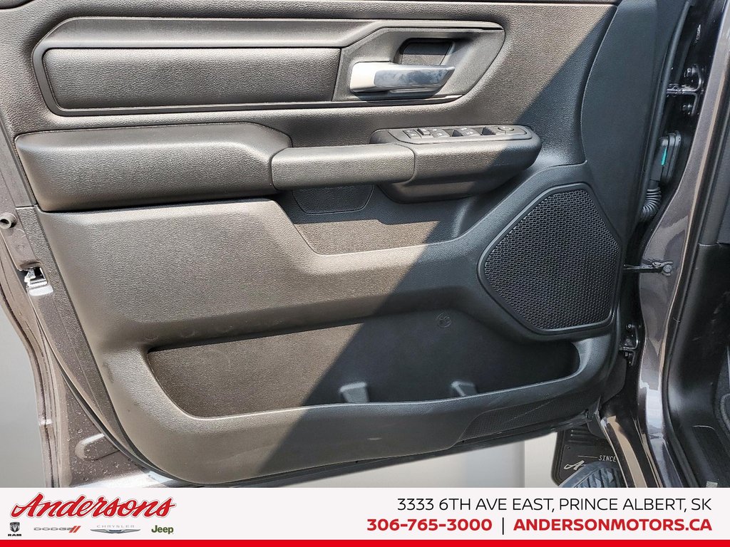 2026 Ram 1500 EXPRESS in Prince Albert, Saskatchewan - 10 - w1024h768px