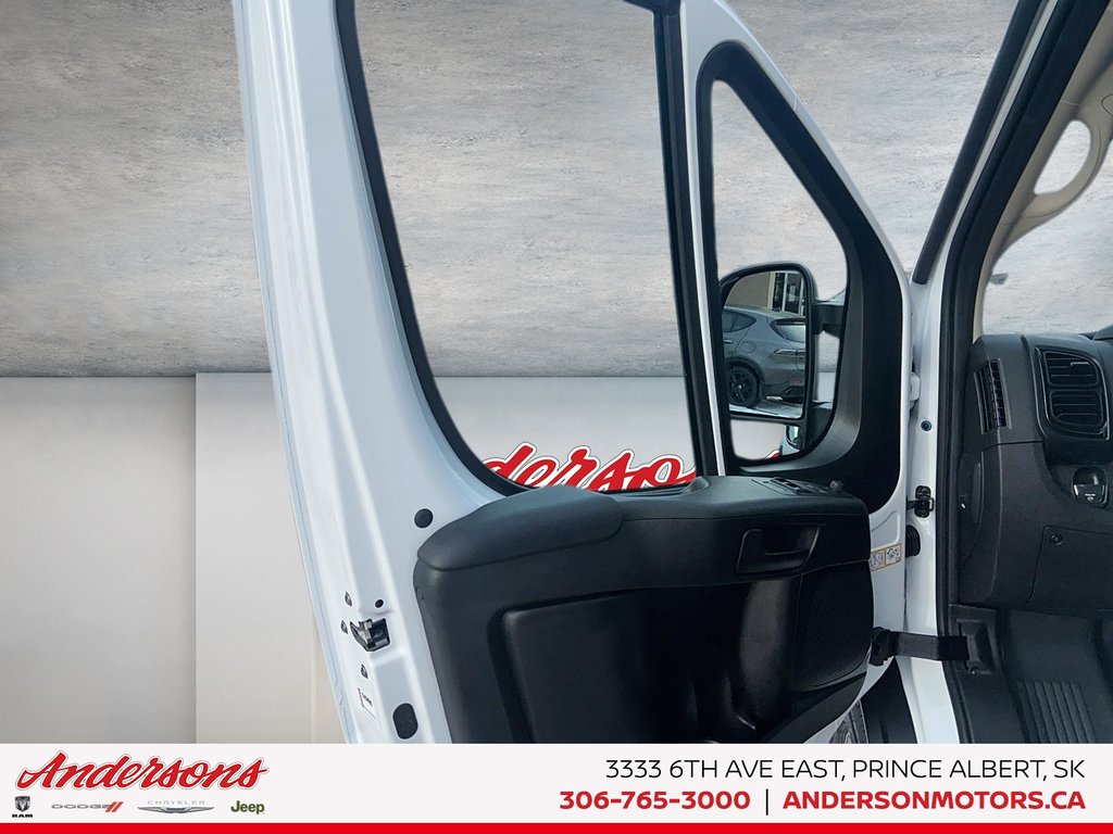 2026 Ram Promaster Cargo Van 3500 TRADESMAN W/ PASS SEAT in Prince Albert, Saskatchewan - 11 - w1024h768px