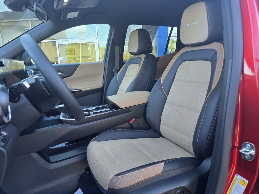 2027 Chevrolet Equinox ACTIV in New Richmond, Quebec - 8 - w1024h768px