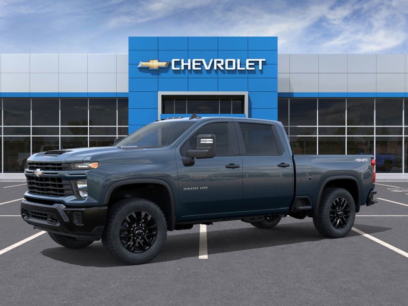 Chevrolet SILVERADO 2500 HD CUSTOM 2025 à New Richmond, Québec - 2 - w1024h768px