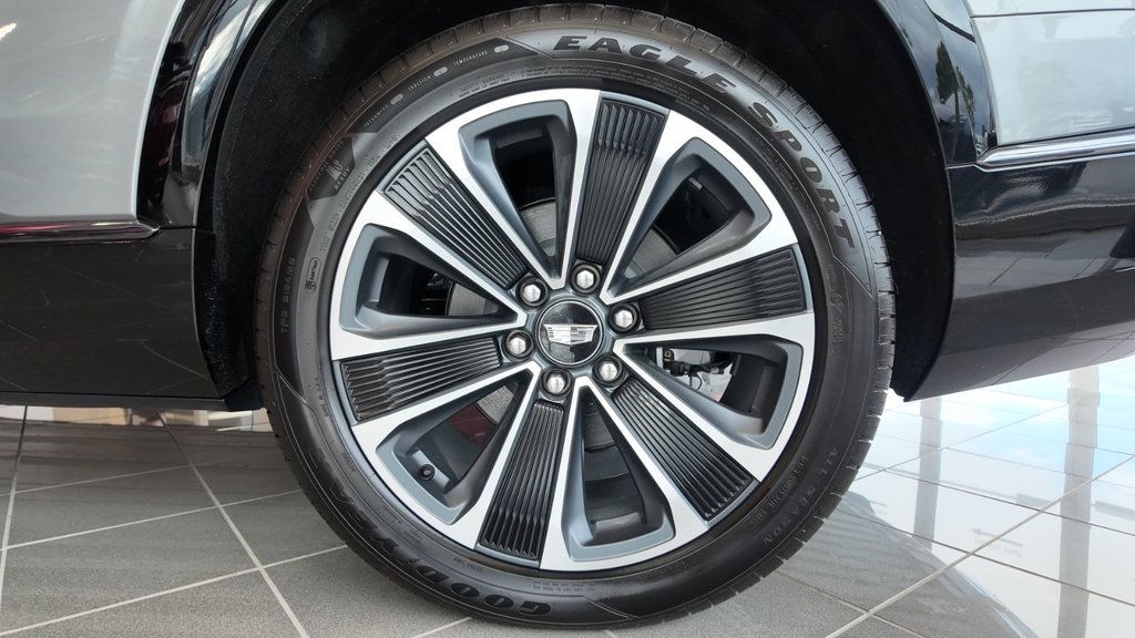 2026 Cadillac VISTIQ Sport in Jonquière, Quebec - 9 - w1024h768px