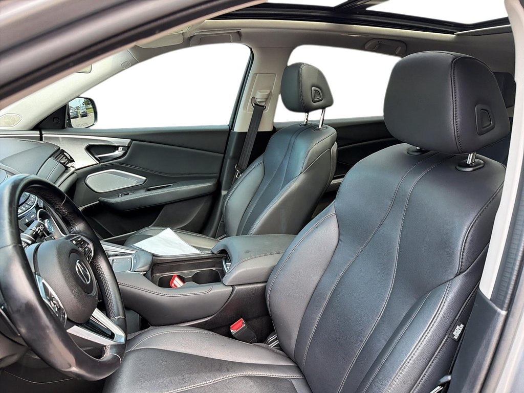 Acura RDX  2021 à Jonquière, Québec - 9 - w1024h768px