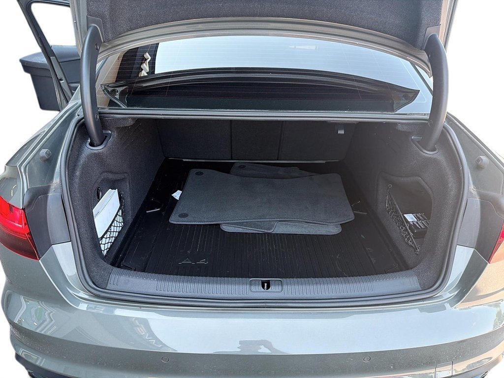 2023 Audi A4 Sedan Progressiv in Chicoutimi, Quebec - 6 - w1024h768px