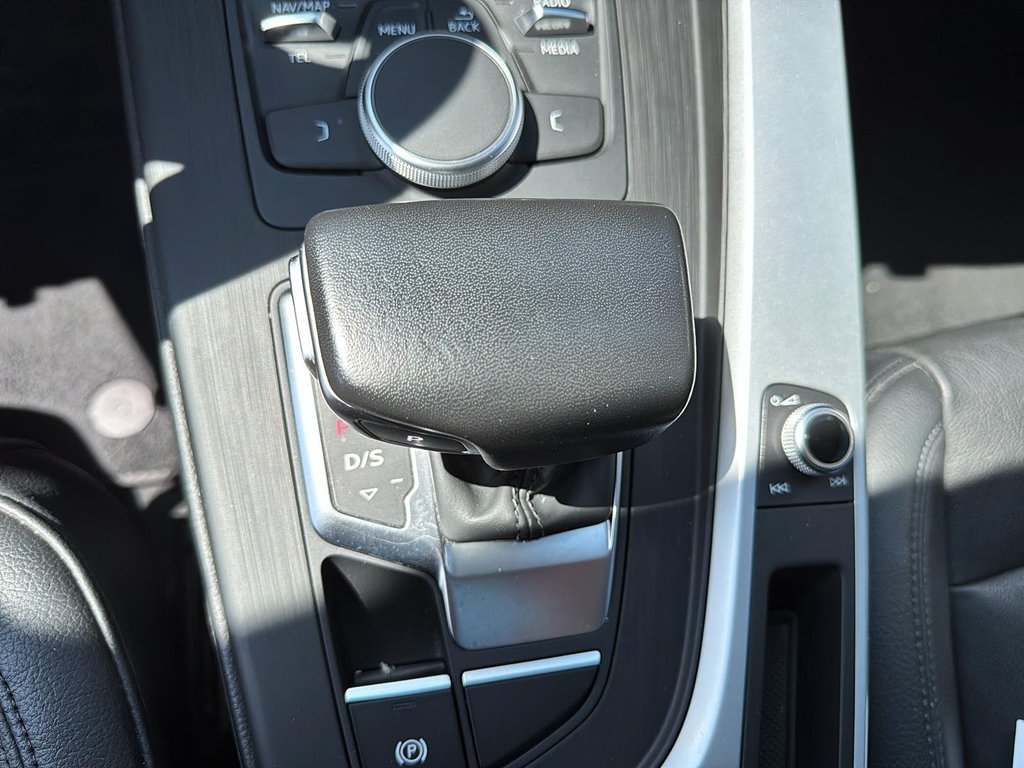 2017 Audi A4 in Baie-Comeau, Quebec - 15 - w1024h768px