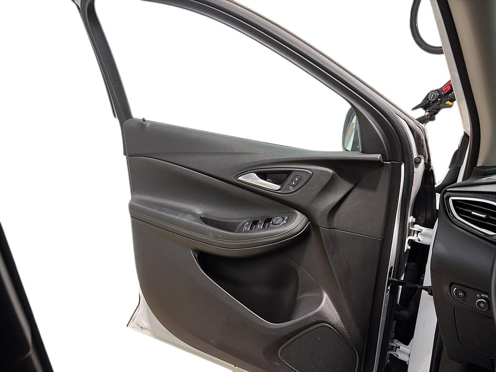 Buick Encore GX  2020 à Sept-Îles, Québec - 11 - w1024h768px