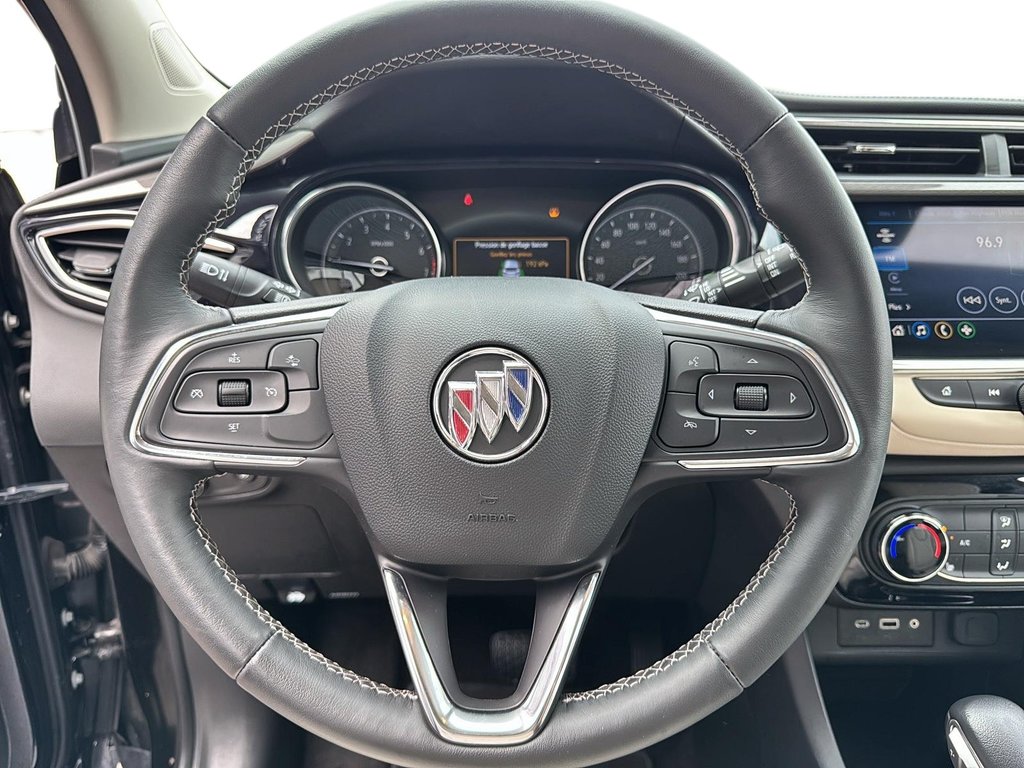 Buick Encore GX  2023 à Jonquière, Québec - 12 - w1024h768px