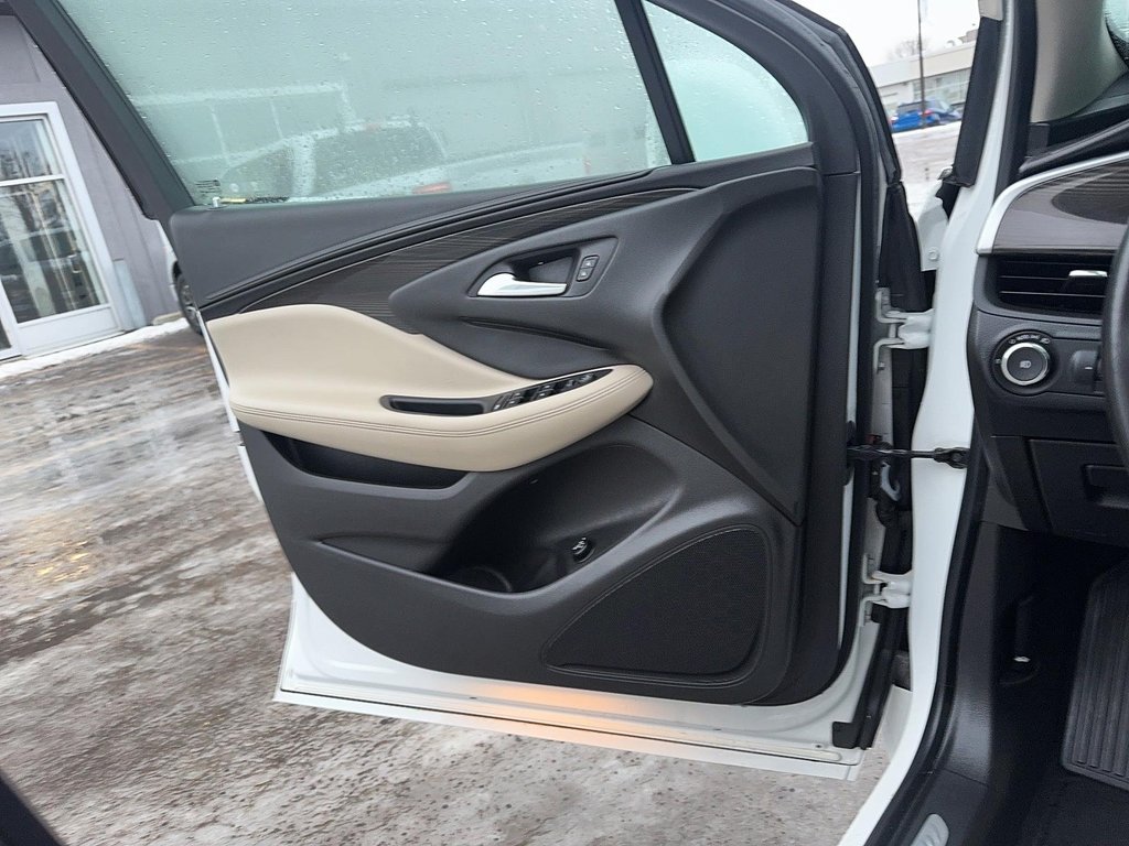 2020 Buick ENVISION in Jonquière, Quebec - 11 - w1024h768px