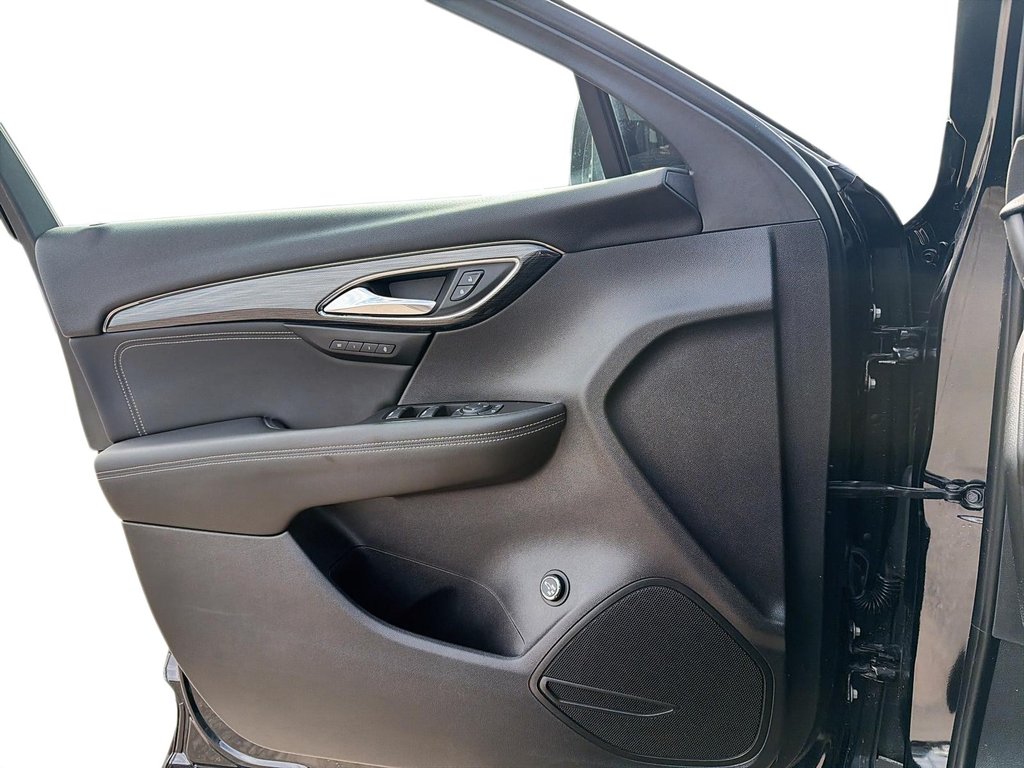 Buick Envision Essence 2023 à Chicoutimi, Québec - 11 - w1024h768px