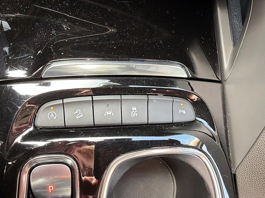 Buick Envision Essence 2023 à Chicoutimi, Québec - 17 - w1024h768px