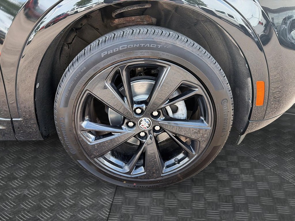 Buick Envision Essence 2023 à Chicoutimi, Québec - 7 - w1024h768px