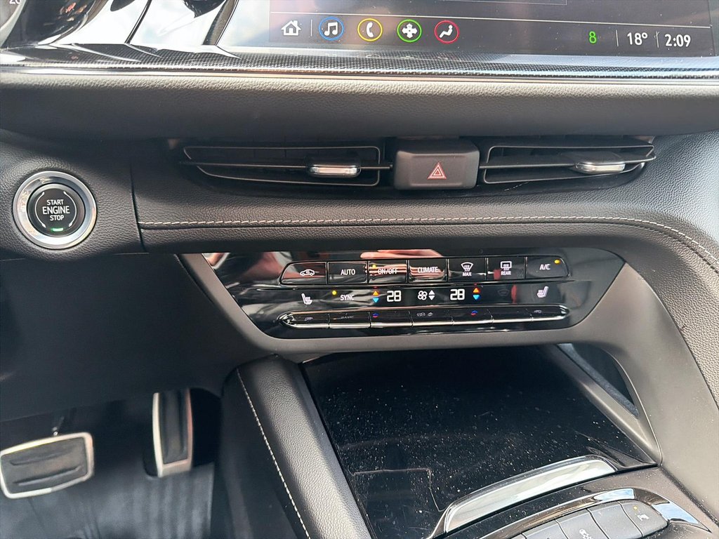 Buick Envision Essence 2023 à Chicoutimi, Québec - 15 - w1024h768px
