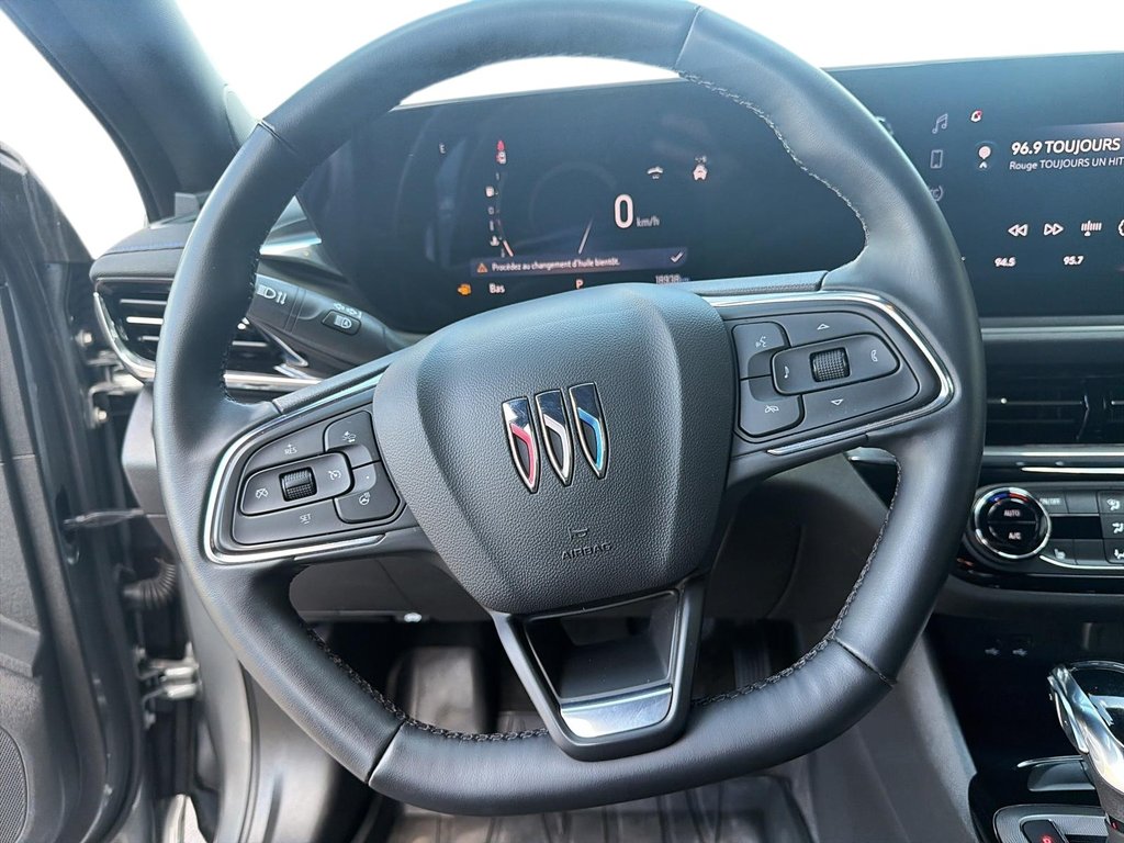 Buick Envista  2025 à Sept-Îles, Québec - 12 - w1024h768px