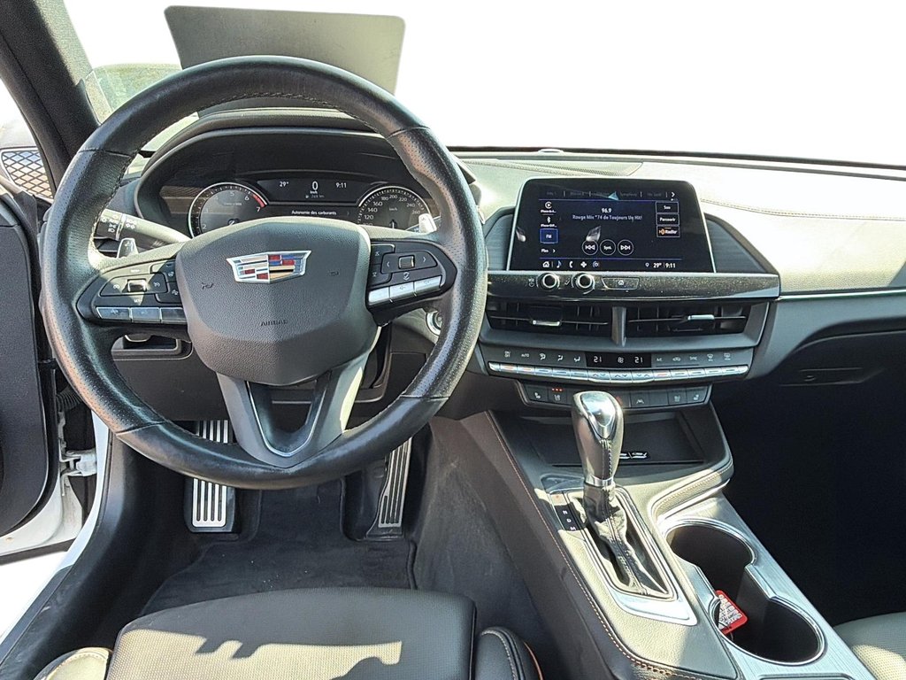 2023 Cadillac CT4 in Jonquière, Quebec - 10 - w1024h768px