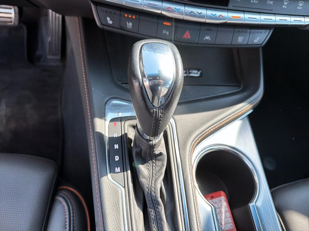 2023 Cadillac CT4 in Jonquière, Quebec - 15 - w1024h768px