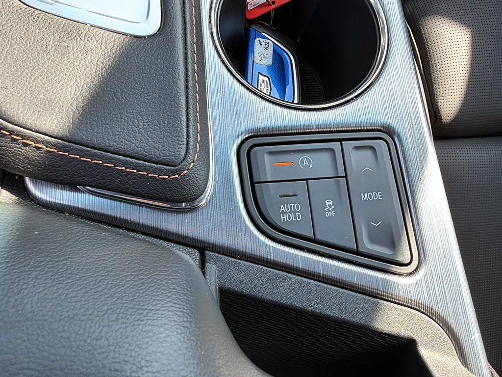 2023 Cadillac CT4 in Jonquière, Quebec - 16 - w1024h768px