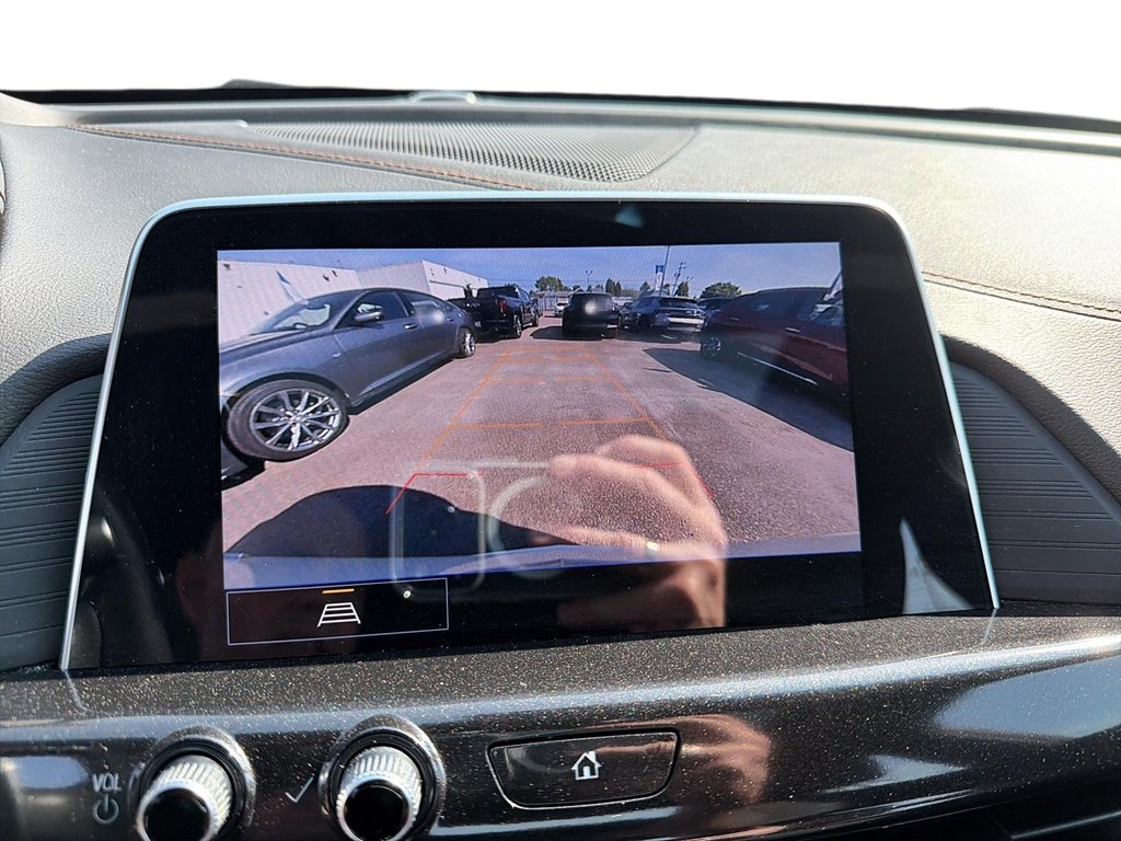 2023 Cadillac CT4 in Jonquière, Quebec - 18 - w1024h768px