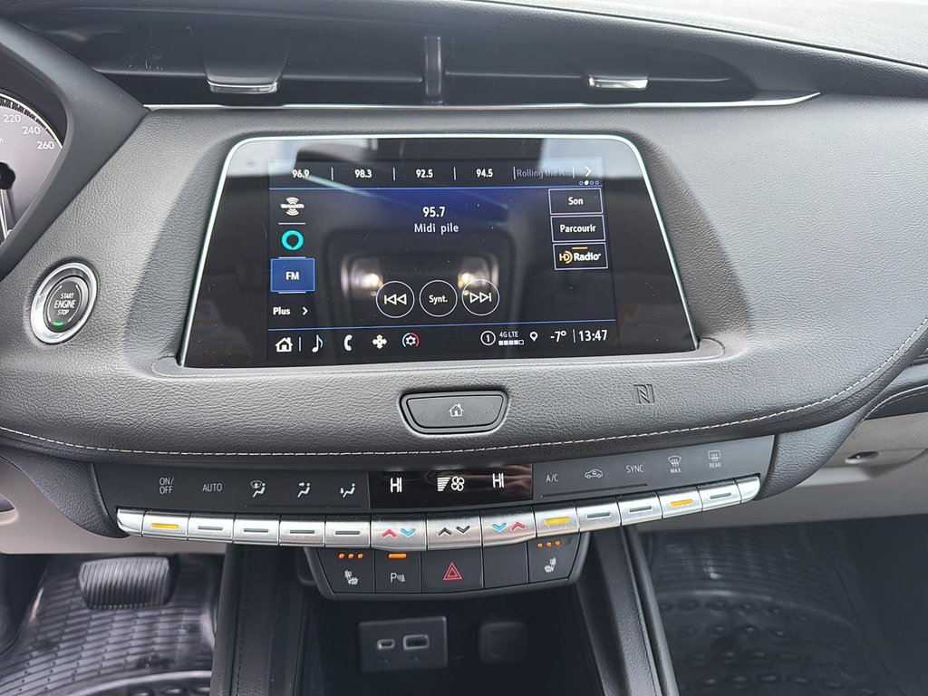 Cadillac XT4  2021 à Jonquière, Québec - 14 - w1024h768px