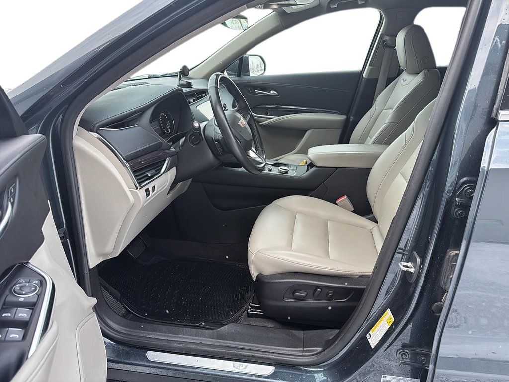 Cadillac XT4  2021 à Jonquière, Québec - 9 - w1024h768px