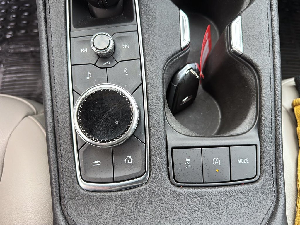 Cadillac XT4  2021 à Jonquière, Québec - 16 - w1024h768px