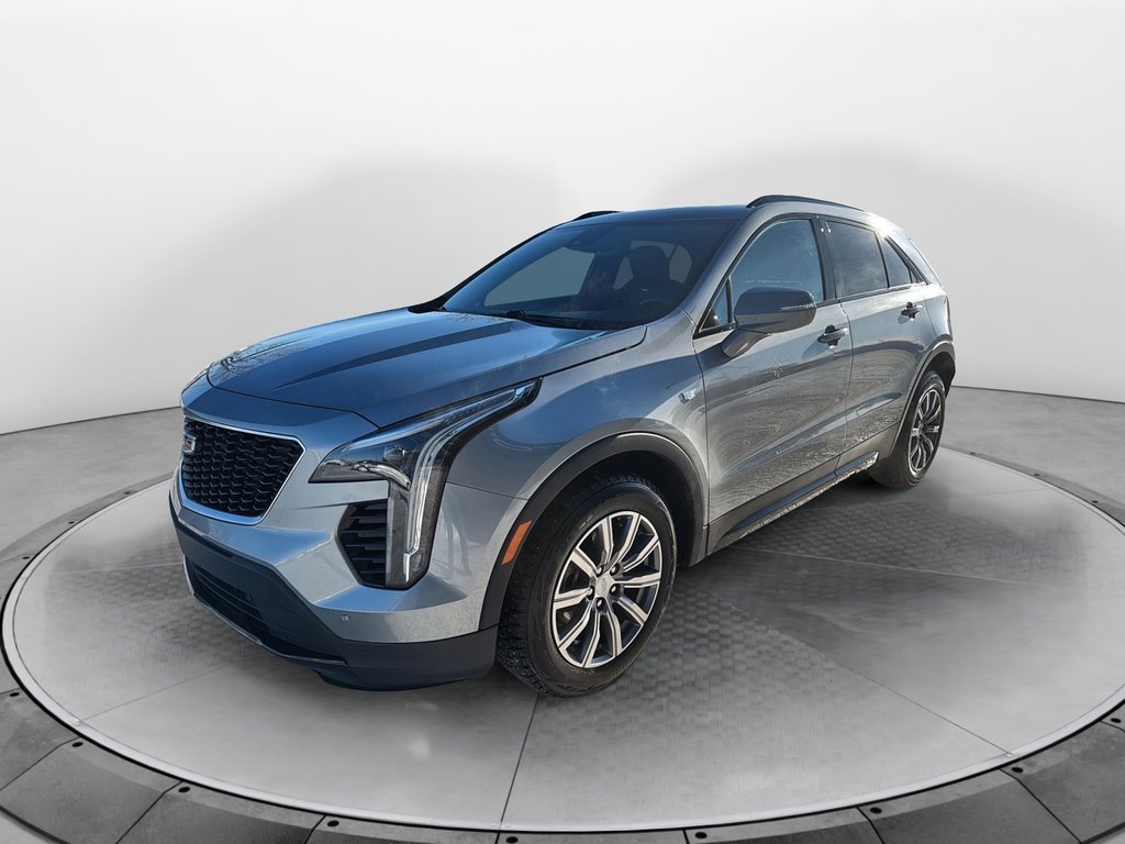 2023 Cadillac XT4 in Jonquière, Quebec - 1 - w1024h768px