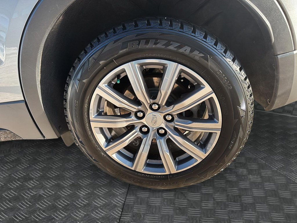 2023 Cadillac XT4 in Jonquière, Quebec - 7 - w1024h768px