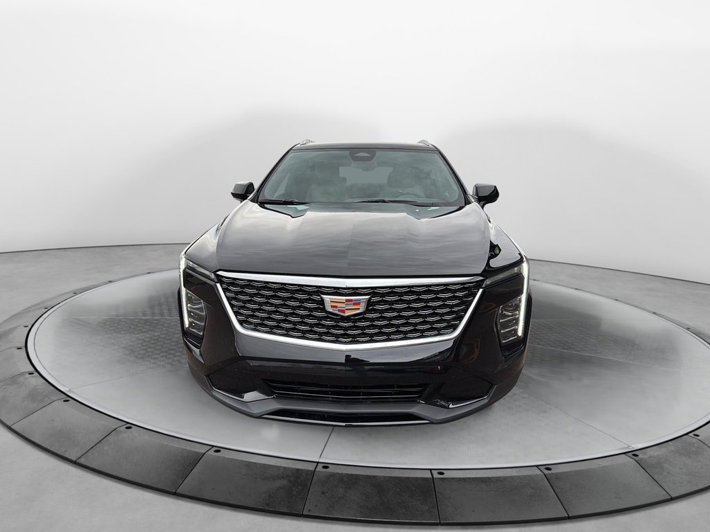 Cadillac XT4  2024 à Baie-Comeau, Québec - 1 - w1024h768px